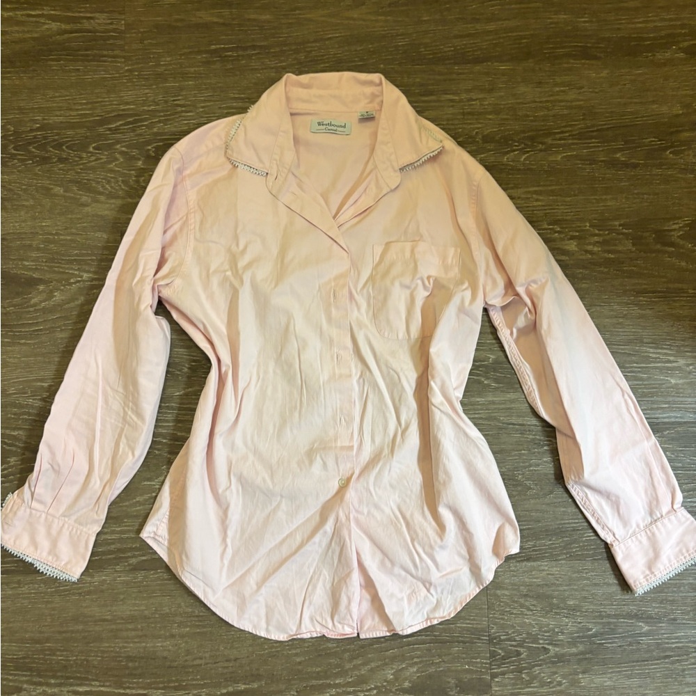 Vintage 90’s/00’s Westbound Pink Button-Down with Lace Trim
